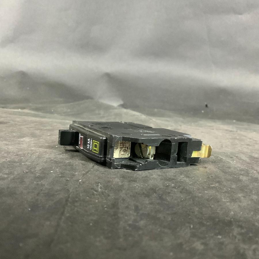 Used SQUARE D QOB120 CIRCUIT BREAKER ($14 OBO)