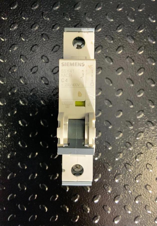 SIEMENS 5SY4104-7 ($24.99/EACH OBO)