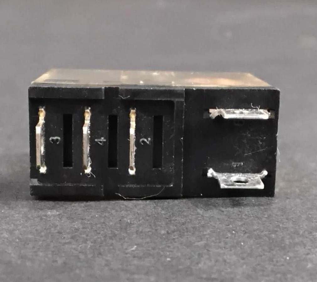 Used ALLEN BRADLEY CAT700-HK36A1 SERIES A RELAY ($10 OBO)