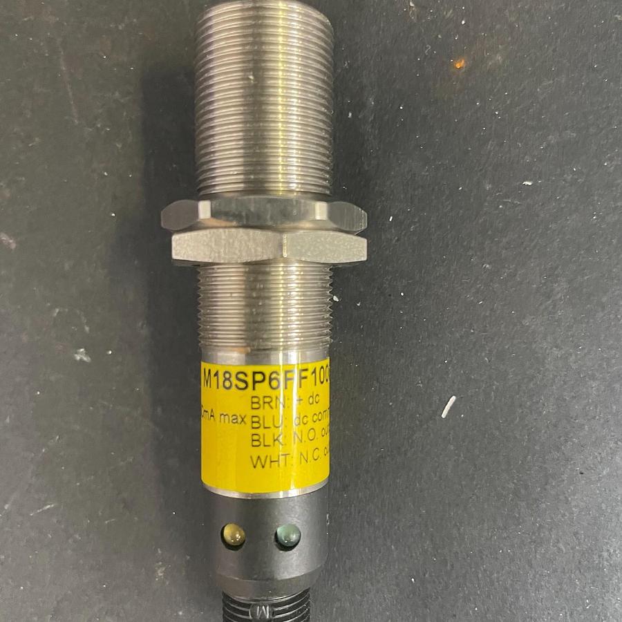 Used BANNER ENGINEERING M18SP6FF100Q EZ-BEAM PHOTOELECTRIC SENSOR INDUSTRIAL OEM