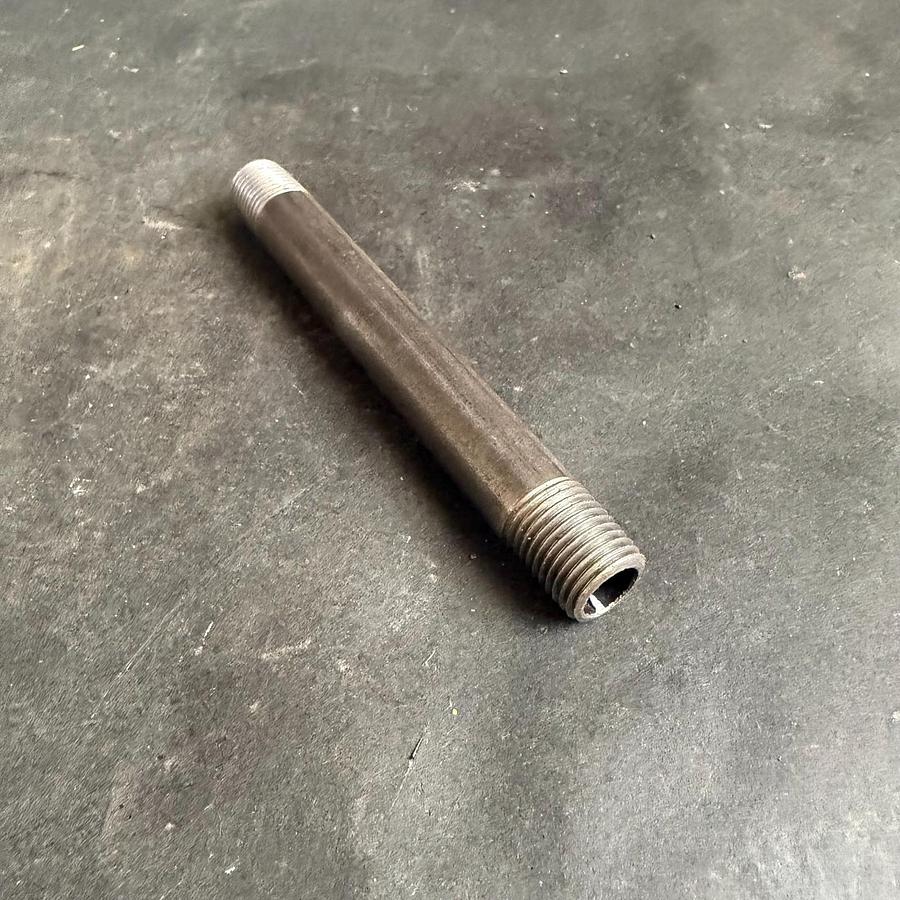Used MSC 1/4X4-1/2 BLK NIPPLE WELDED