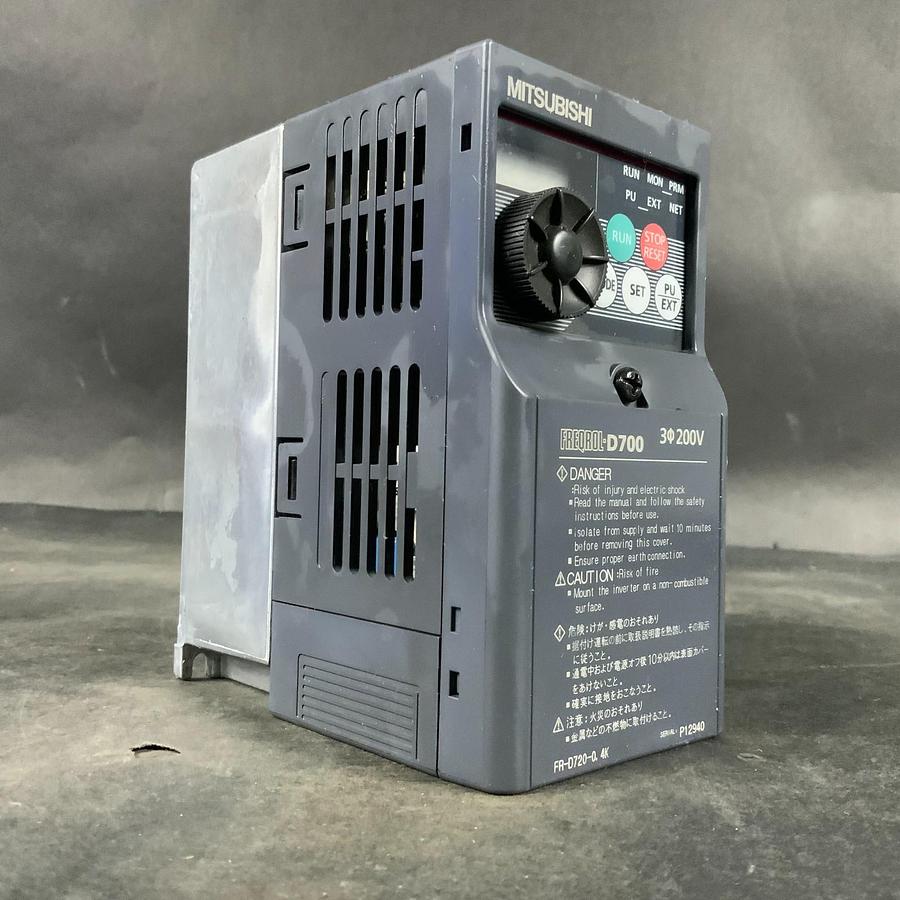 Used MITSUBISHI FR-D720-0.4K INVERTER ($130 OBO)