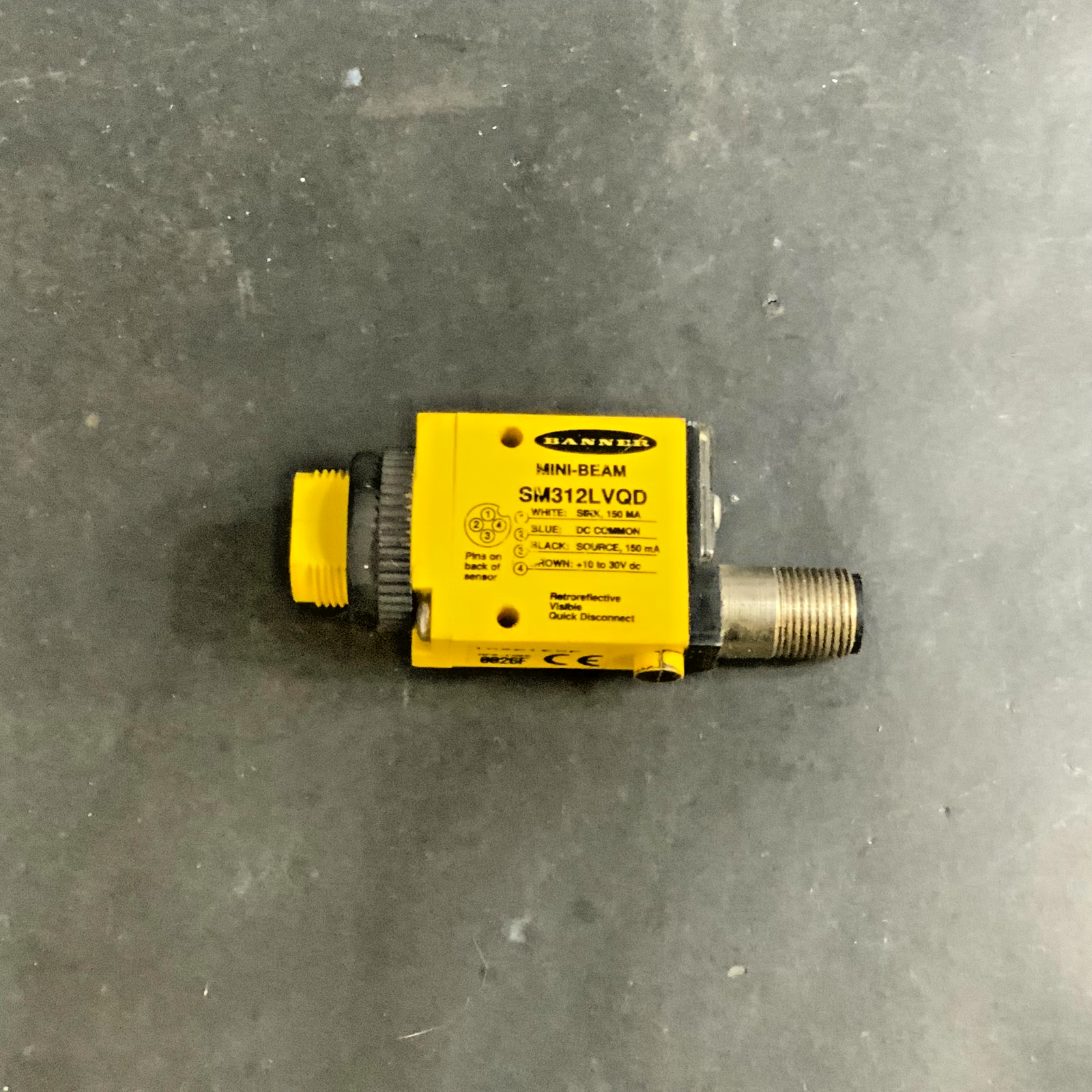 Used BANNER MINI-BEAM SM312LVQD PHOTOELECTRIC SENSOR ($20 OBO)