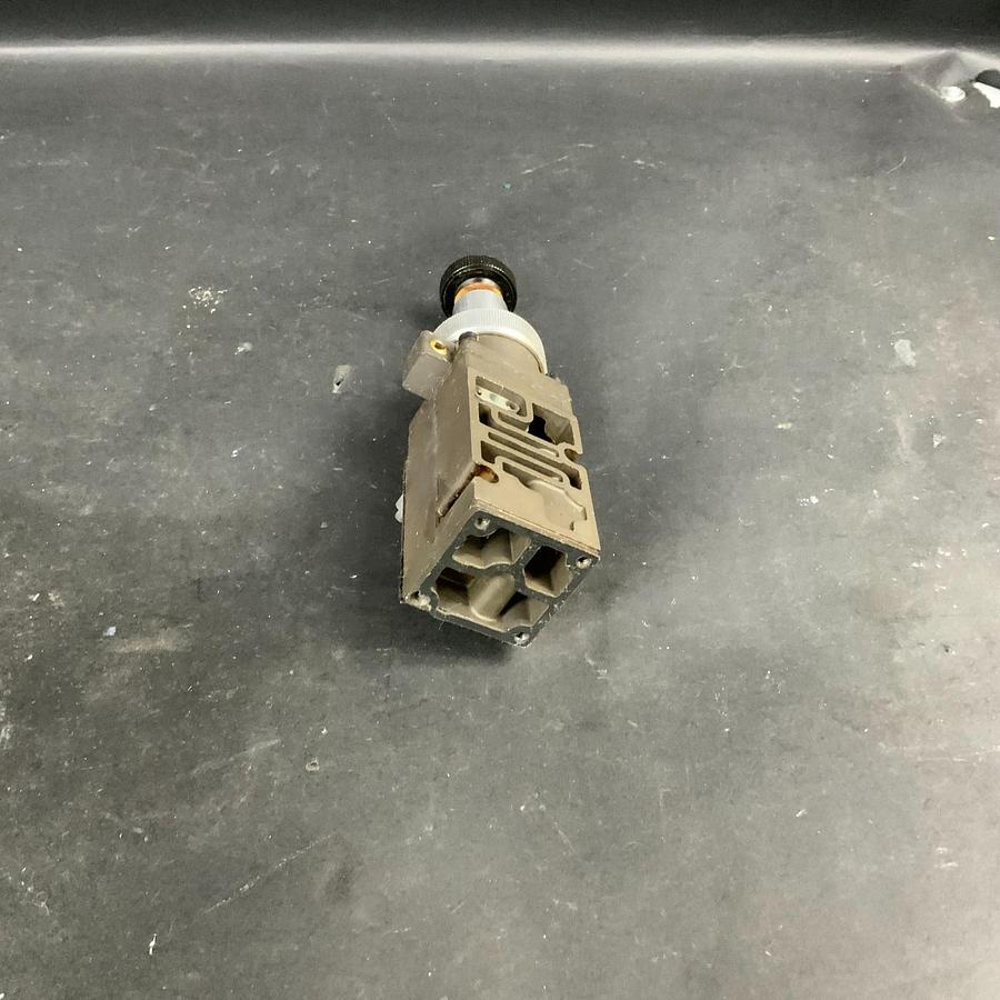 Used ASCO NUMATICS 081RS100J00000 PNEUMATIC REGULATOR ($10 OBO)