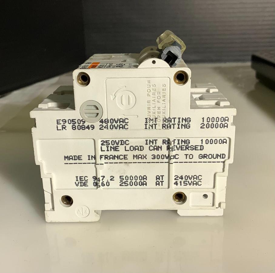 Used MERLIN GERIN NC100H 15A-TYPE D ($49.99 OBO)