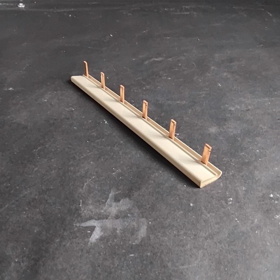 Used SIEMENS 5ST3703 BUSBAR ($30 OBO)