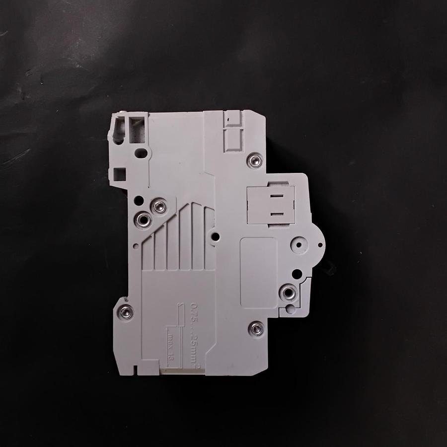 Used MOELLER FAZN-C10 CIRCUIT BREAKER ($11.99 OBO)