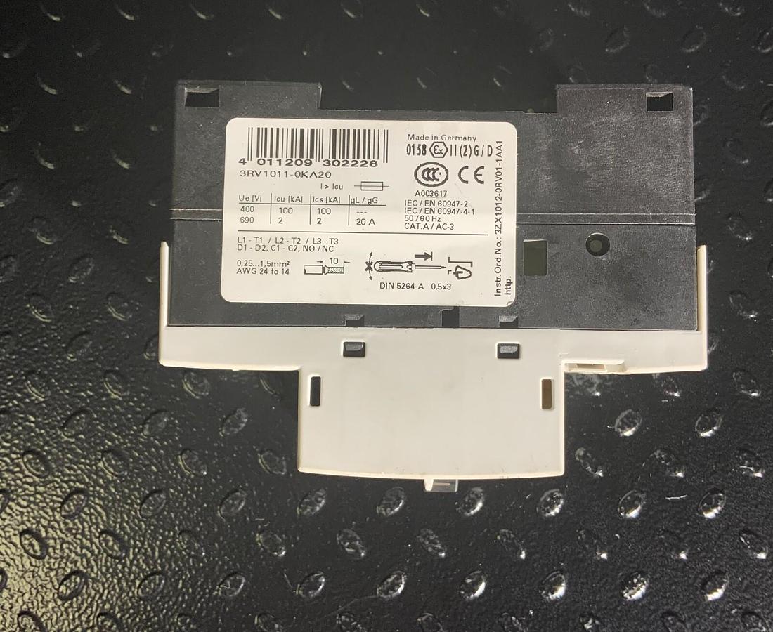 Used SIEMENS 3RV1011-0KA20 ($89.99 OBO)
