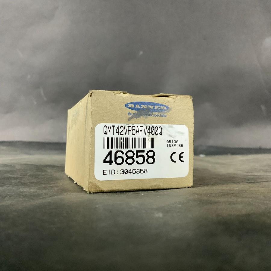 BANNER QMT42VP6AFV400Q ADJUSTABLE FIELD SENSOR ($60 OBO)