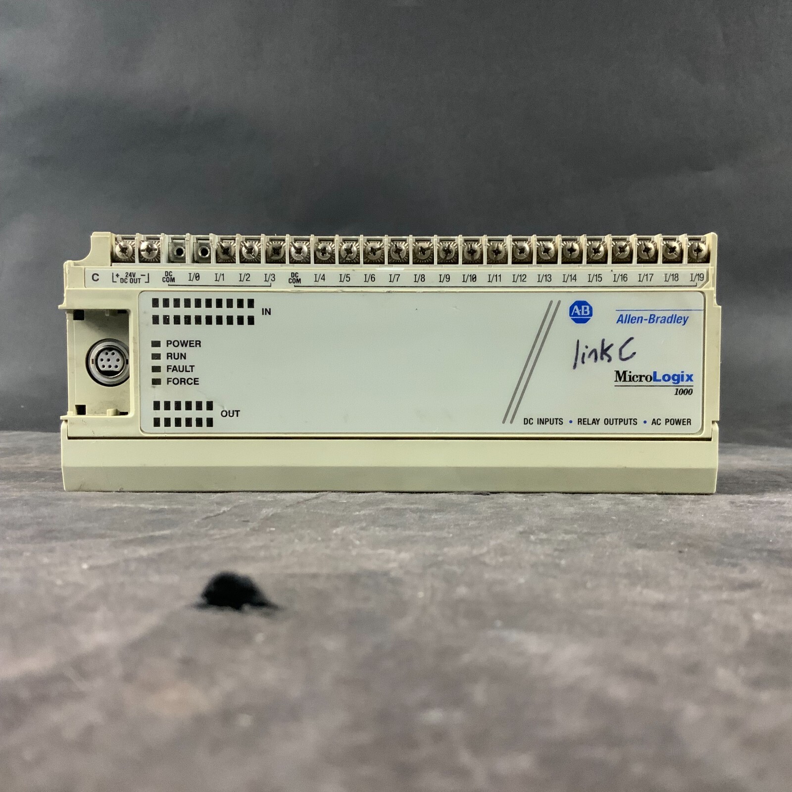 Used ALLEN BRADLEY 1761-L32BWA PLC MODULE ($130 OBO)
