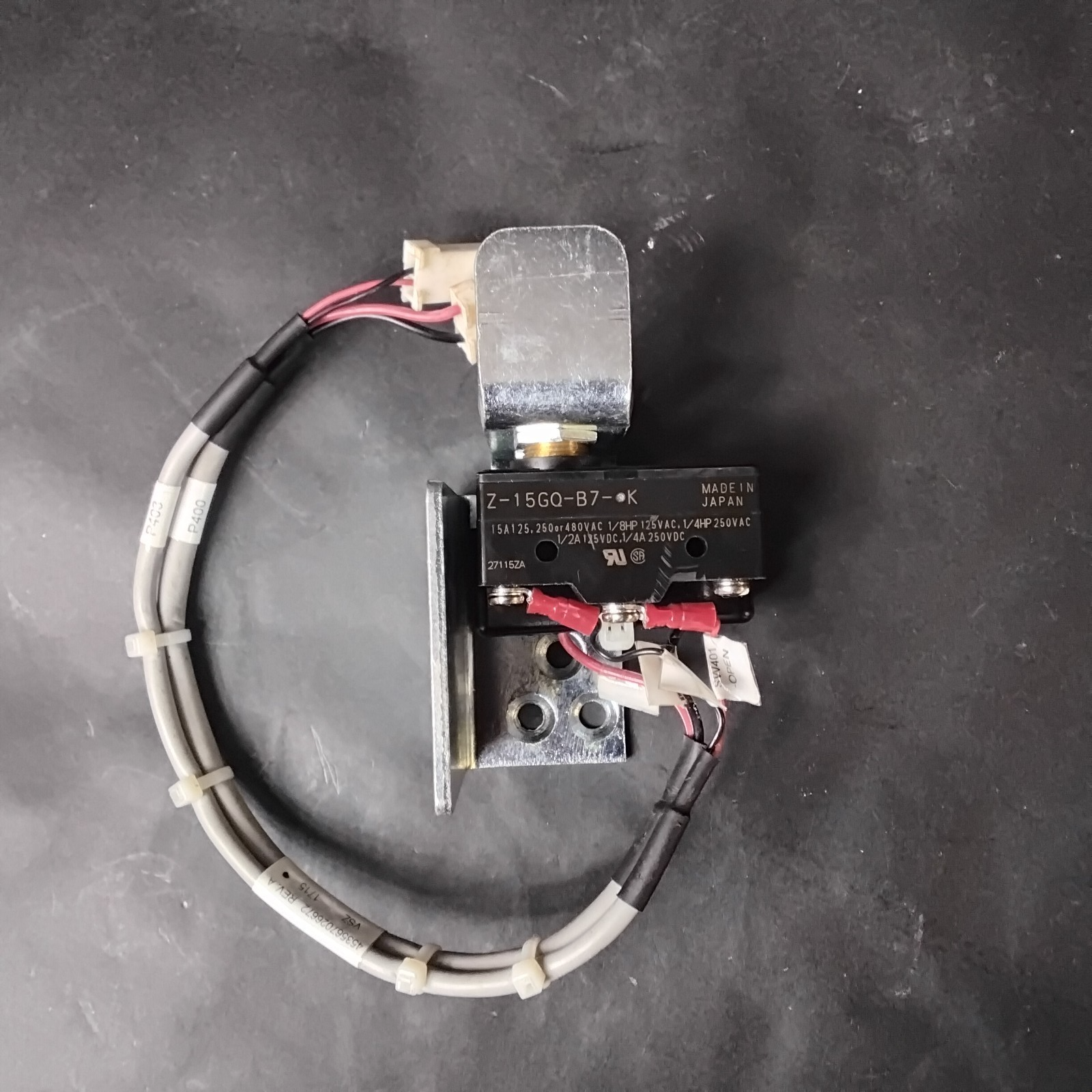 Used OMRON Z-15GQ-B7-K SNAP-ACTION SWITCH ($8 OBO)