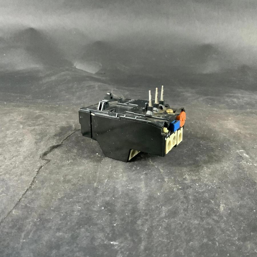 Used MITSUBISHI TH-N12KP THERMAL OVERLOAD RELAY ($30 OBO)