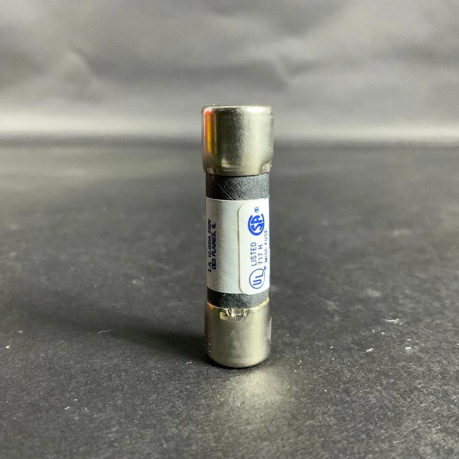LITTELFUSE BLF-8A FAST ACTING FUSE - BOX OF 10 ($50 OBO)