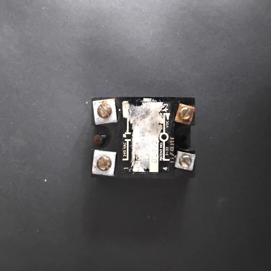 Used CRYDOM D2410 SOLID-STATE RELAY ($5.50 OBO)