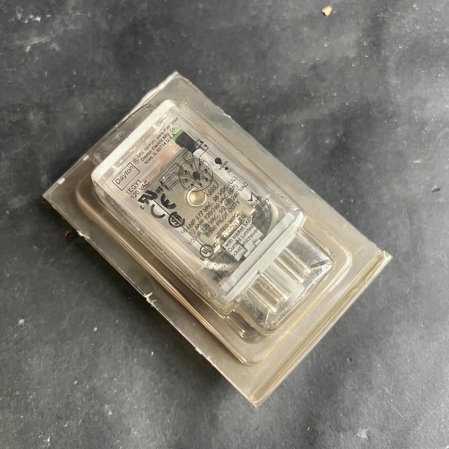 Used DAYTON DPDT-16 OCTAL RELAY ($20 OBO)