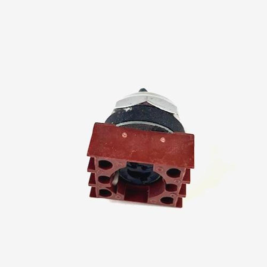 Used SIEMENS 3SB03-2MKB SELECTOR OPERATOR