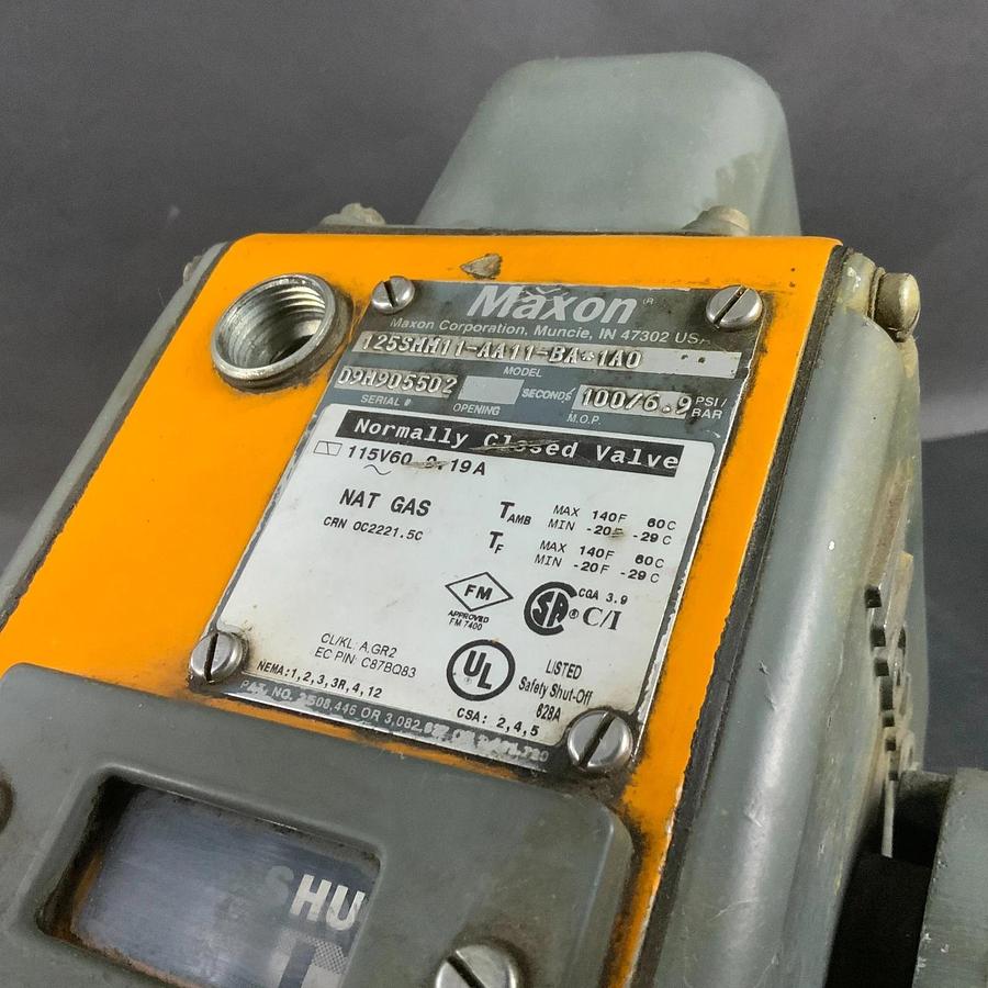 Used MAXON 125SMM11-AA11-BA-1AO VALVE ($875 OBO)