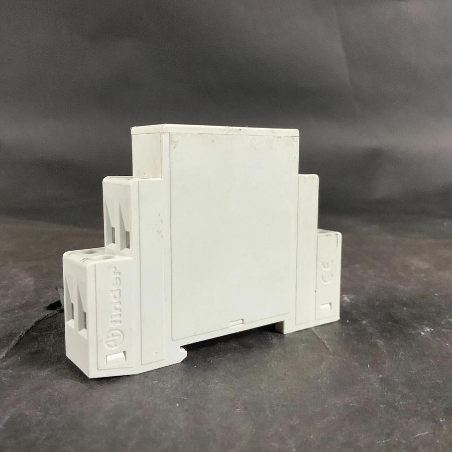 FINDER 81.01.0.230.0000 TIME DELAY RELAY ($35 OBO)