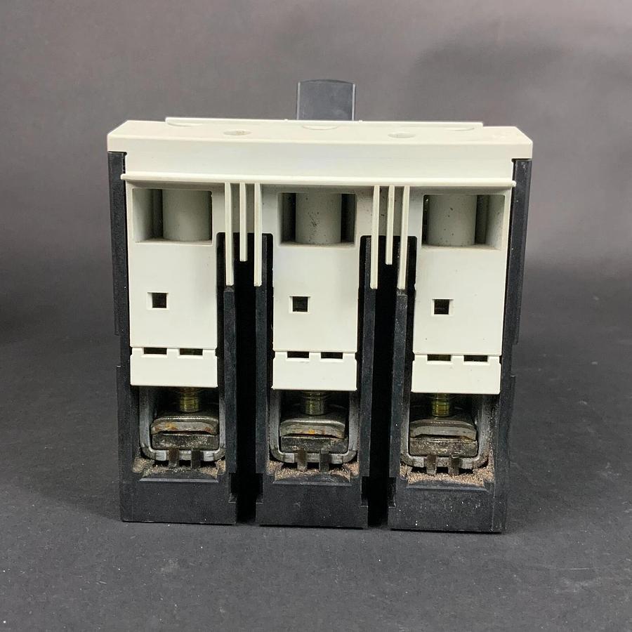 Used MOELLER NZM7A 60N NA CIRCUIT BREAKER ($100 OBO)