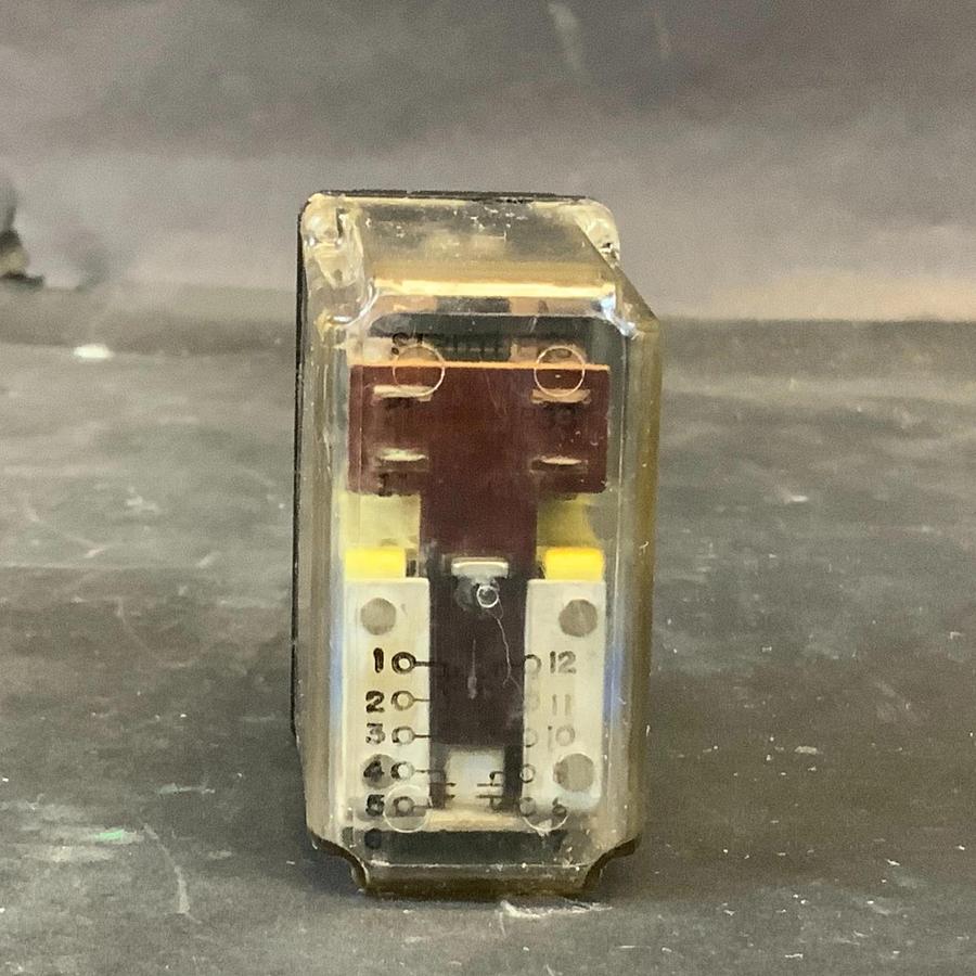 Used STRUTHERS DUNN 219BBX-P33 Time Relay Delay ($8 OBO)