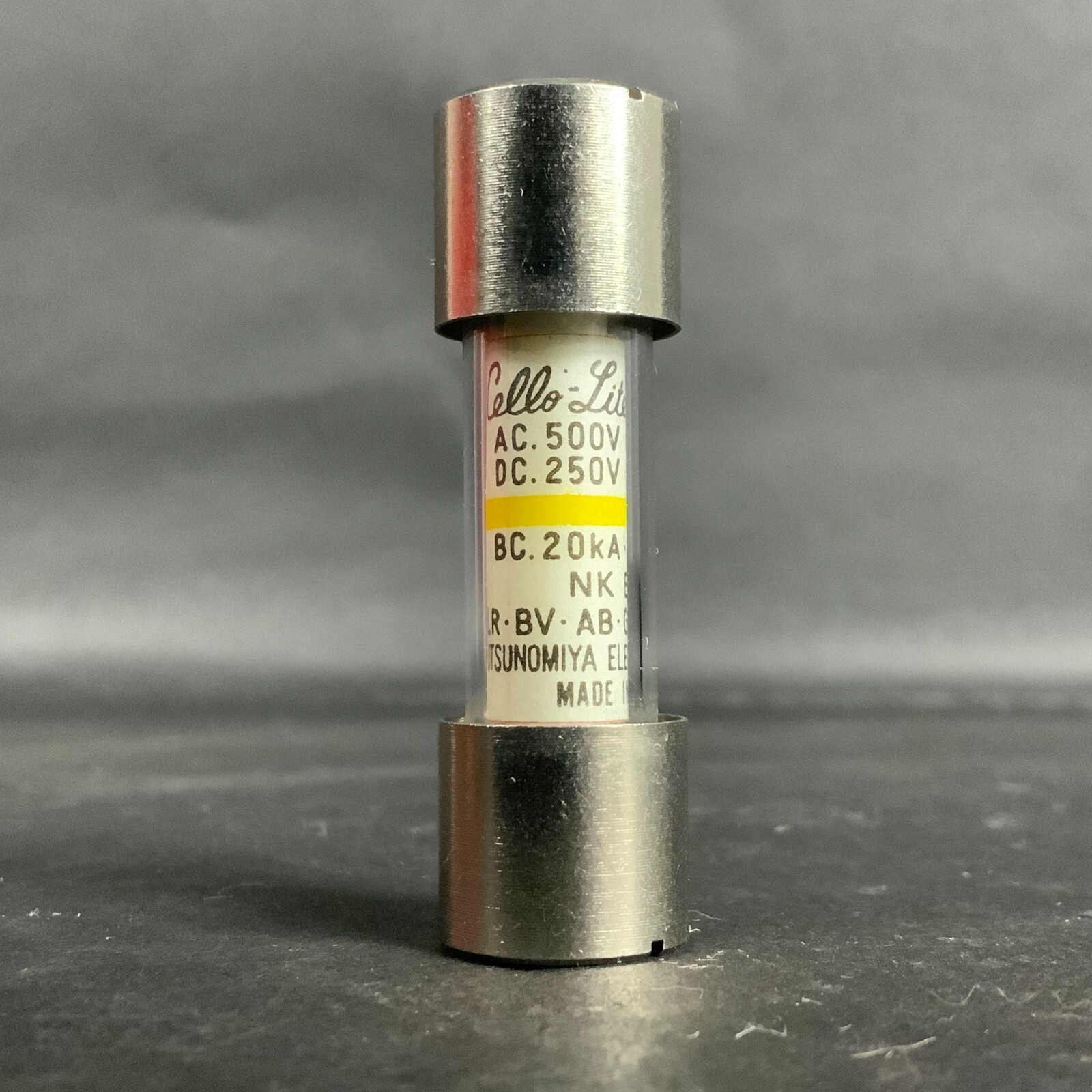 UTSUNOMIYA ELECTRIC CELLO-LITE NC1 2A FUSE ($10 OBO)