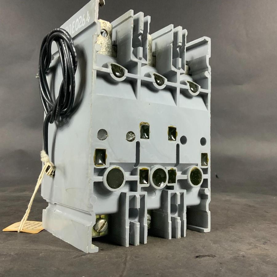 Used WESTINGHOUSE HFB3100 CIRCUIT BREAKER ($35 OBO)