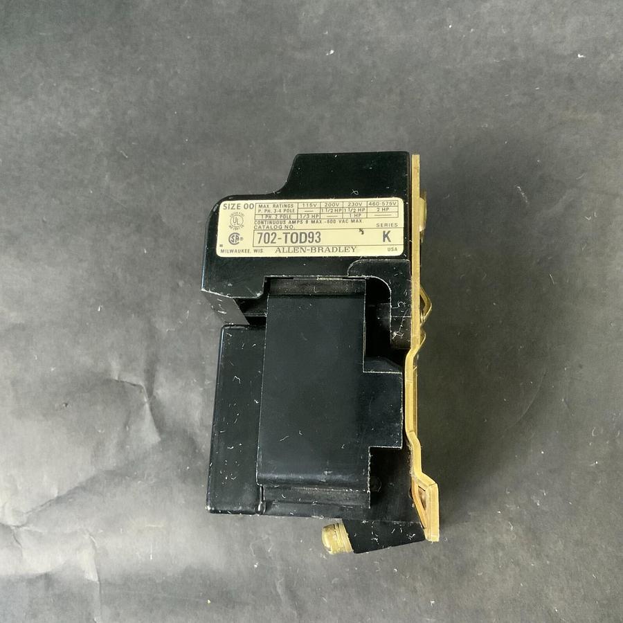 Used ALLEN BRADLEY 702-TOD93 MOTOR STARTER ($30 OBO)