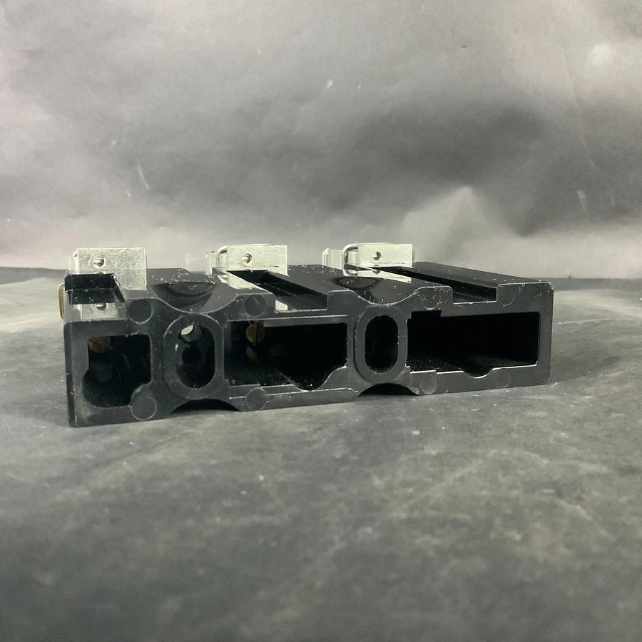 Used ALLEN BRADLEY 1494V-FSR666 SER A TRAILER FUSE BLOCK KIT ($20 OBO)