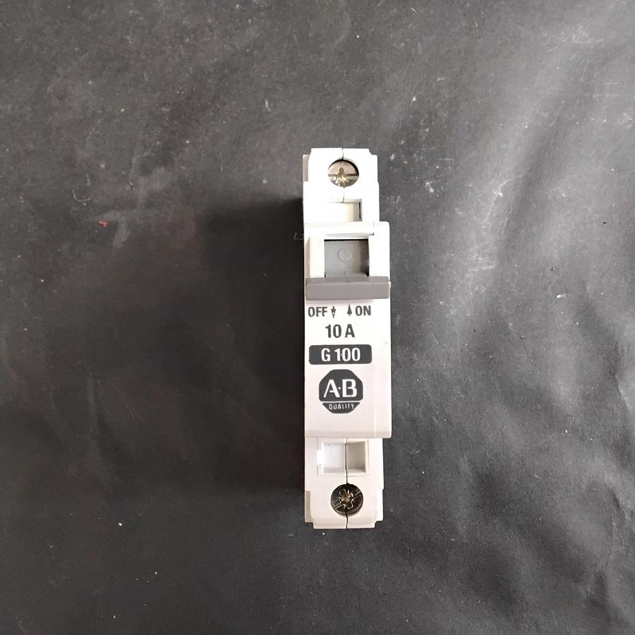 Used ALLEN-BRADLEY 1492-CB1 SER B CIRCUIT BREAKER ($8 OBO)