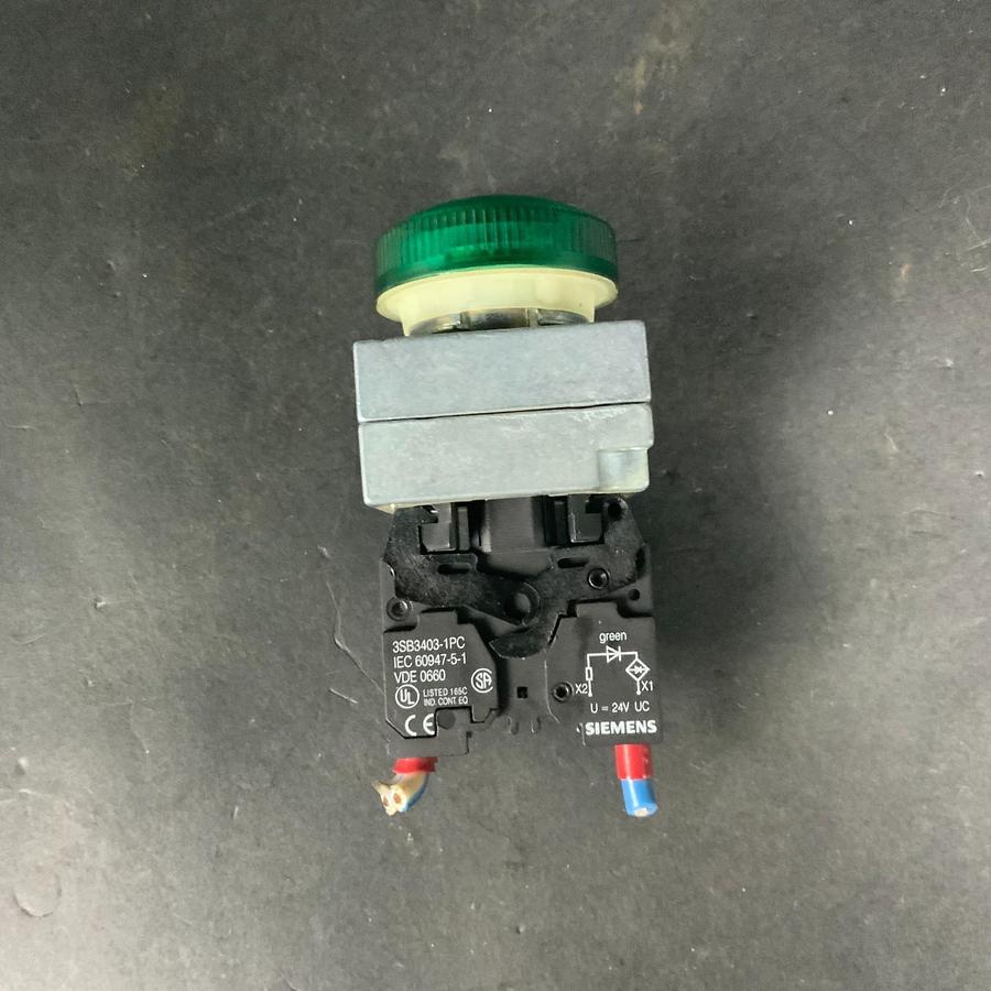 Used SIEMENS 3SB3403-1PC GREEN ILLUMINATED PILOT LIGHT ($15 OBO)