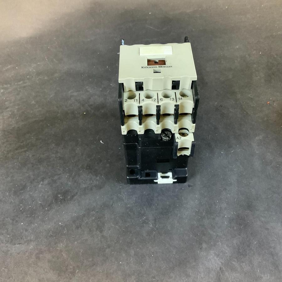 Used MOELLER DIL 00AM-10 110V CONTACTOR ($40 OBO)