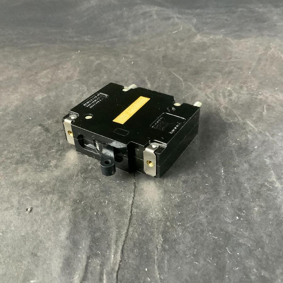 Used EATON HEINEMANN AM1-A2-A CIRCUIT BREAKER ($20 OBO)