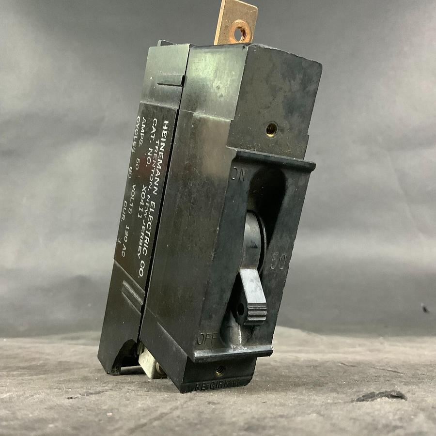 Used HEINEMANN X0411 CIRCUIT BREAKER ($17 OBO)