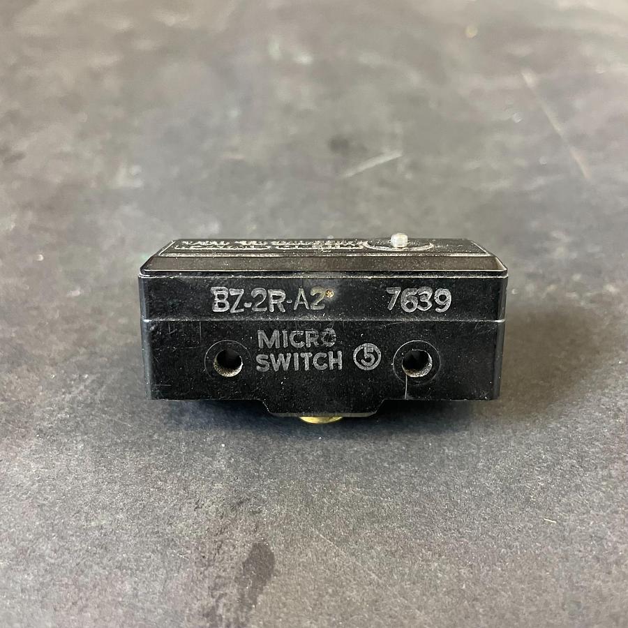 Used HONEYWELL BZ-2R-A2 - MICRO SWITCH