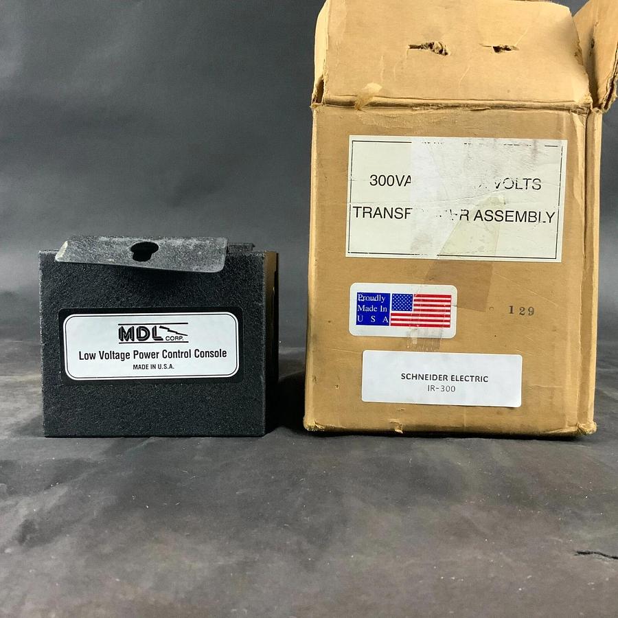 MDL CORP. LOW POWER VOLTAGE CONTROL CONSOLE ($100 OBO)