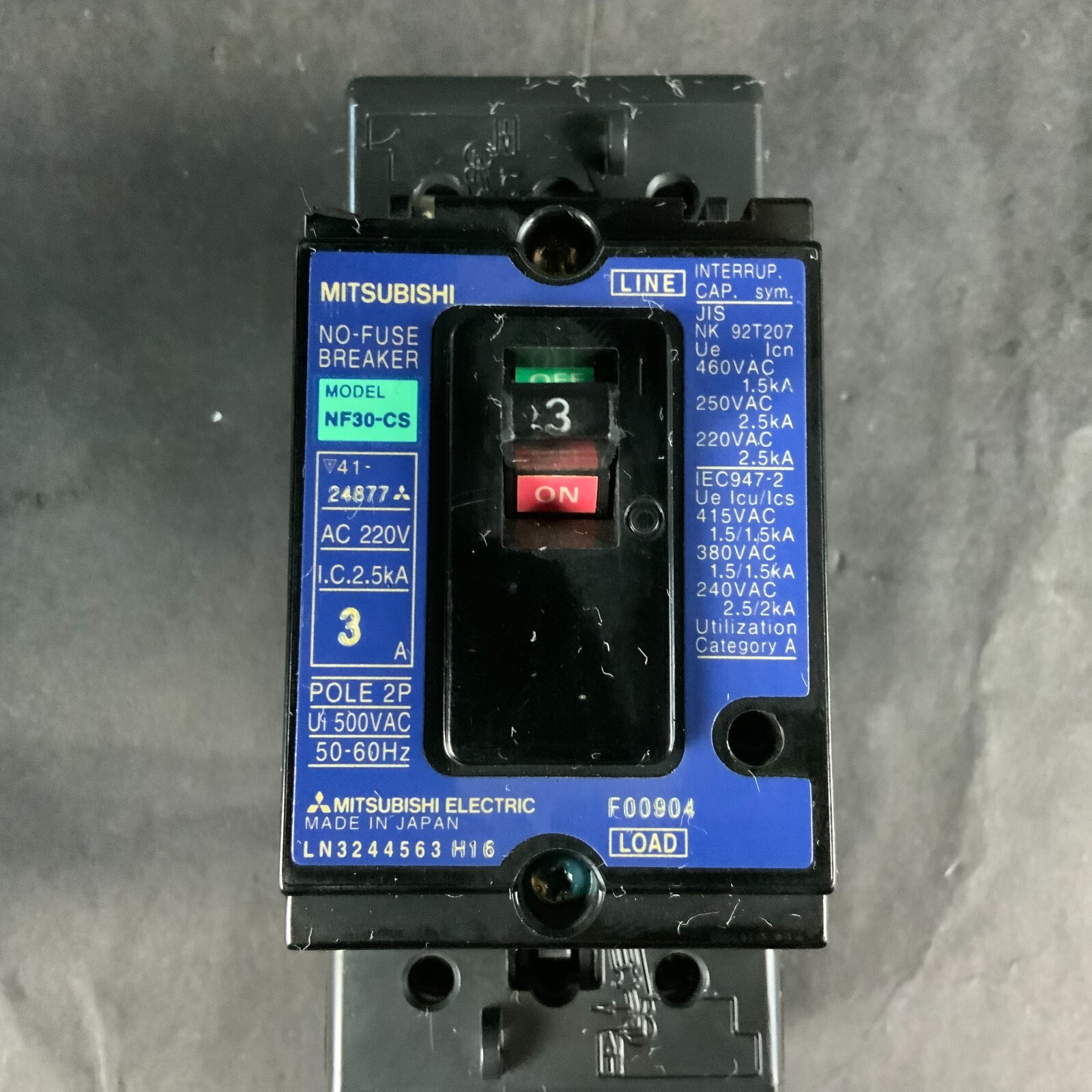 MITSUBISHI NF30-CS 3A CIRCUIT BREAKER ($40 OBO)