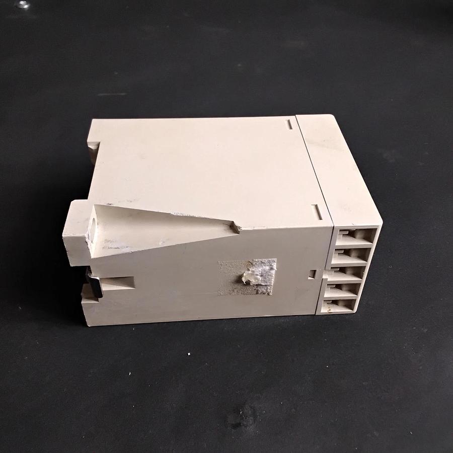 Used SPRECHER + SCHUH RT 3-M THERMISTOR PROTECTION RELAY ($35 OBO)
