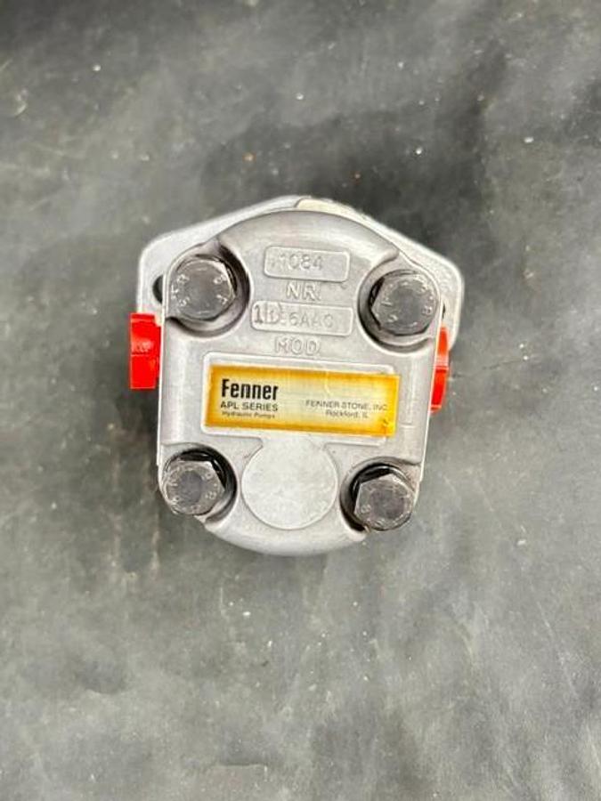 Used FENNER STONE NR 1084 APL HYDRAULIC VALVE