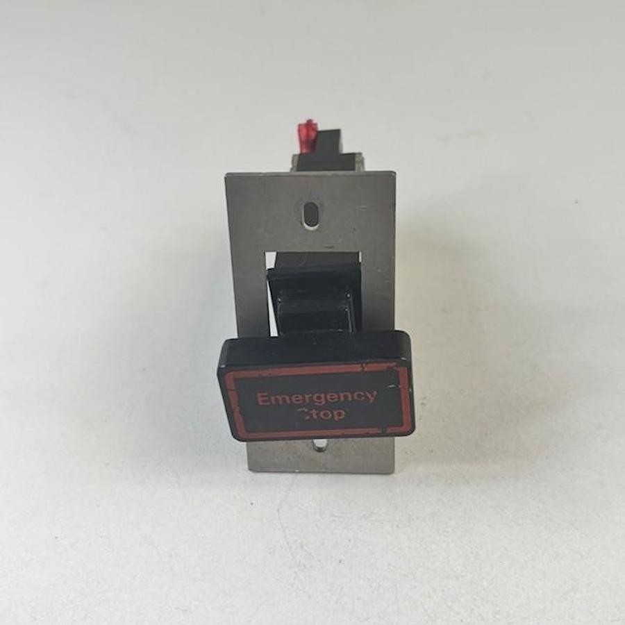 Used EAO 03-112-011 / 03-612-011 PUSHBUTTON ACTUATOR