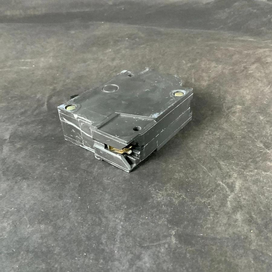 Used GE RT-690 30A 1 POLE CIRCUIT BREAKER ($10 OBO)