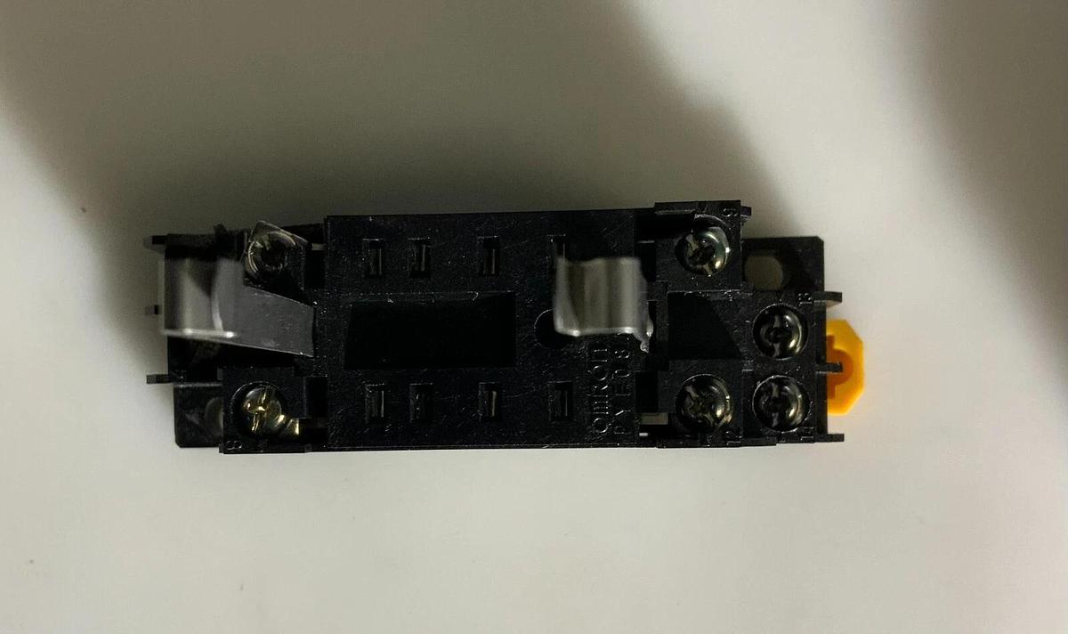 OMRON PYF08A-E ($6.99/EACH OBO)