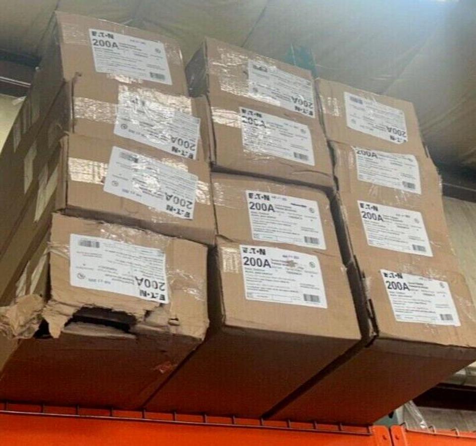 Used EATON 1009264CH 200A METERED PEDESTAL PANEL - BRAND NEW IN BOX ($699.99 OBO)