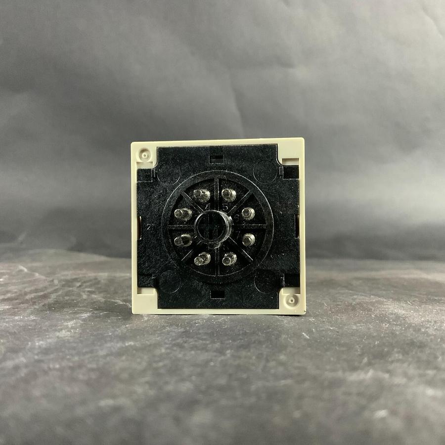 Used OMRON H3CA-8 SOLID STATE TIMER ($130 OBO)