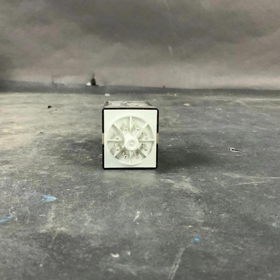 Used ALLEN BRADLEY 700-HA32A1- SERIES D RELAY ($10 OBO)