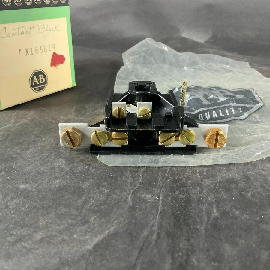 Used ALLEN BRADLEY X-165619 LEFT HAND OVERLOAD RELAY ($25 OBO)