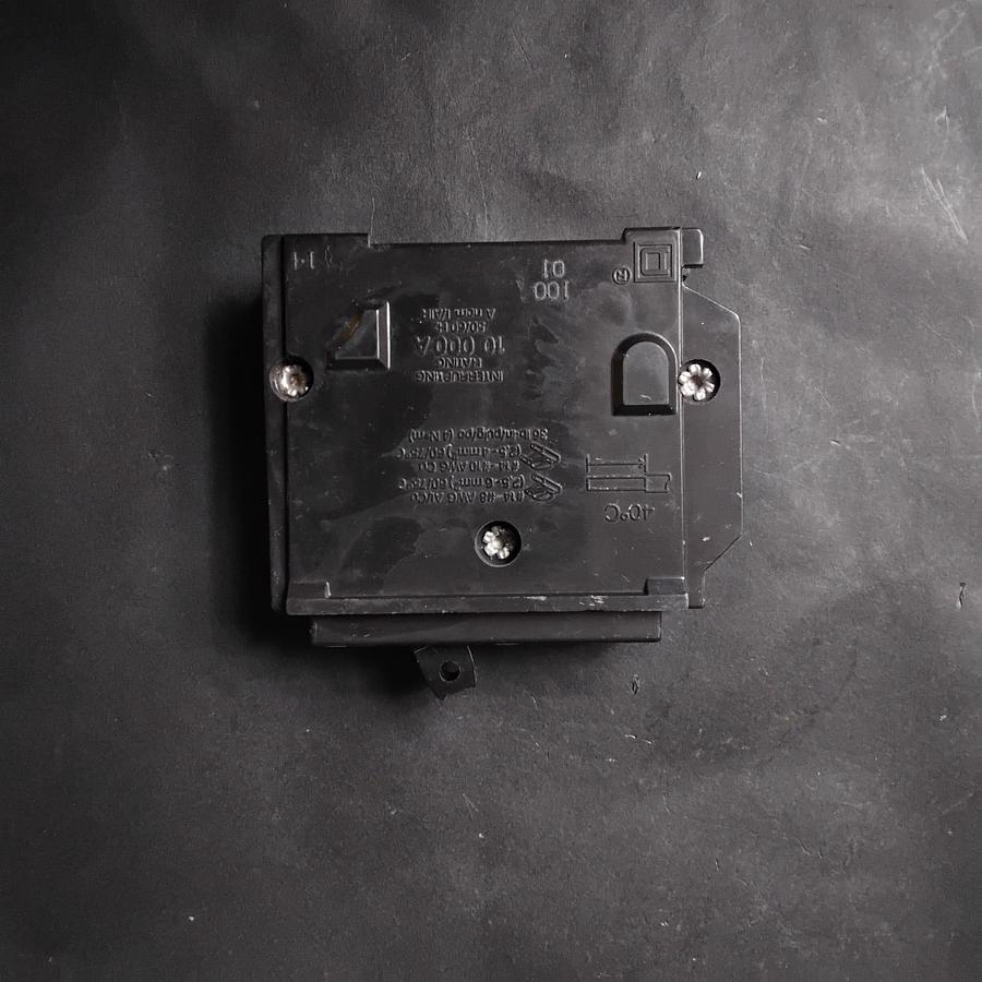 Used SIEMENS Q115 CIRCUIT BREAKER ($16 OBO)