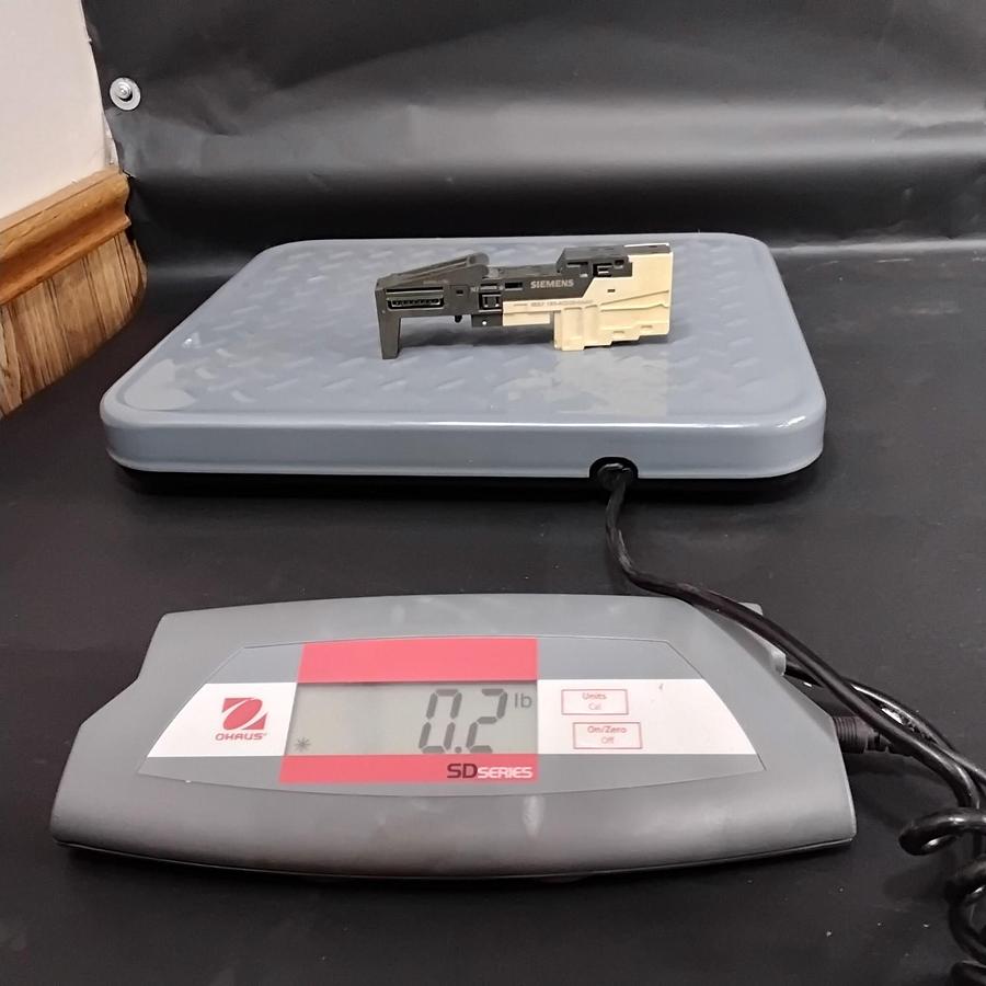 Used SIEMENS 6ES7 193-4CD20-0AA0 TERMINAL MODULE ($25 OBO)