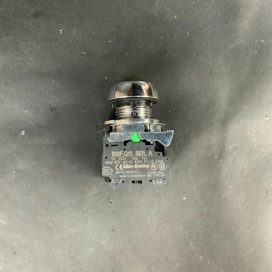 Used ALLEN BRADLEY 800F-Q10 SER.A WHITE PUSHBUTTON ($20 OBO)