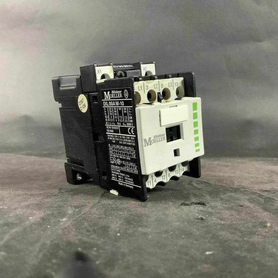 Used KLOCKNER MOELLER DIL00AM-10 220V CONTACTOR ($40 OBO)