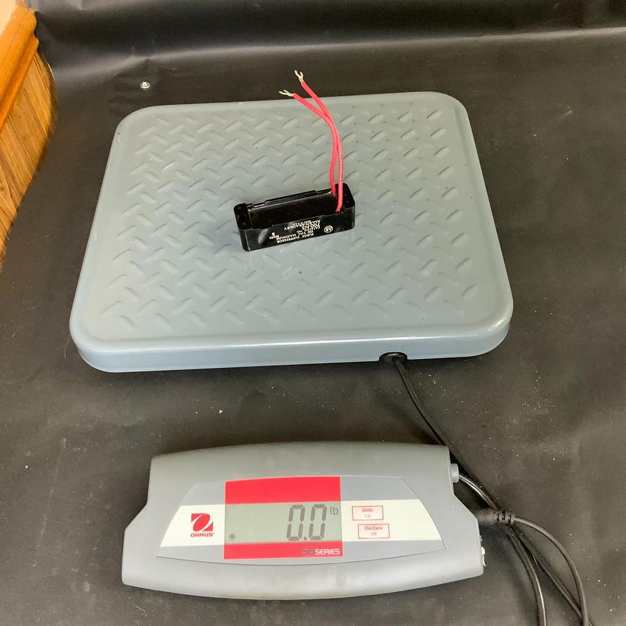Used ALLEN BRADLEY 700-N5 SURGE SUPRESSOR ($5 OBO)